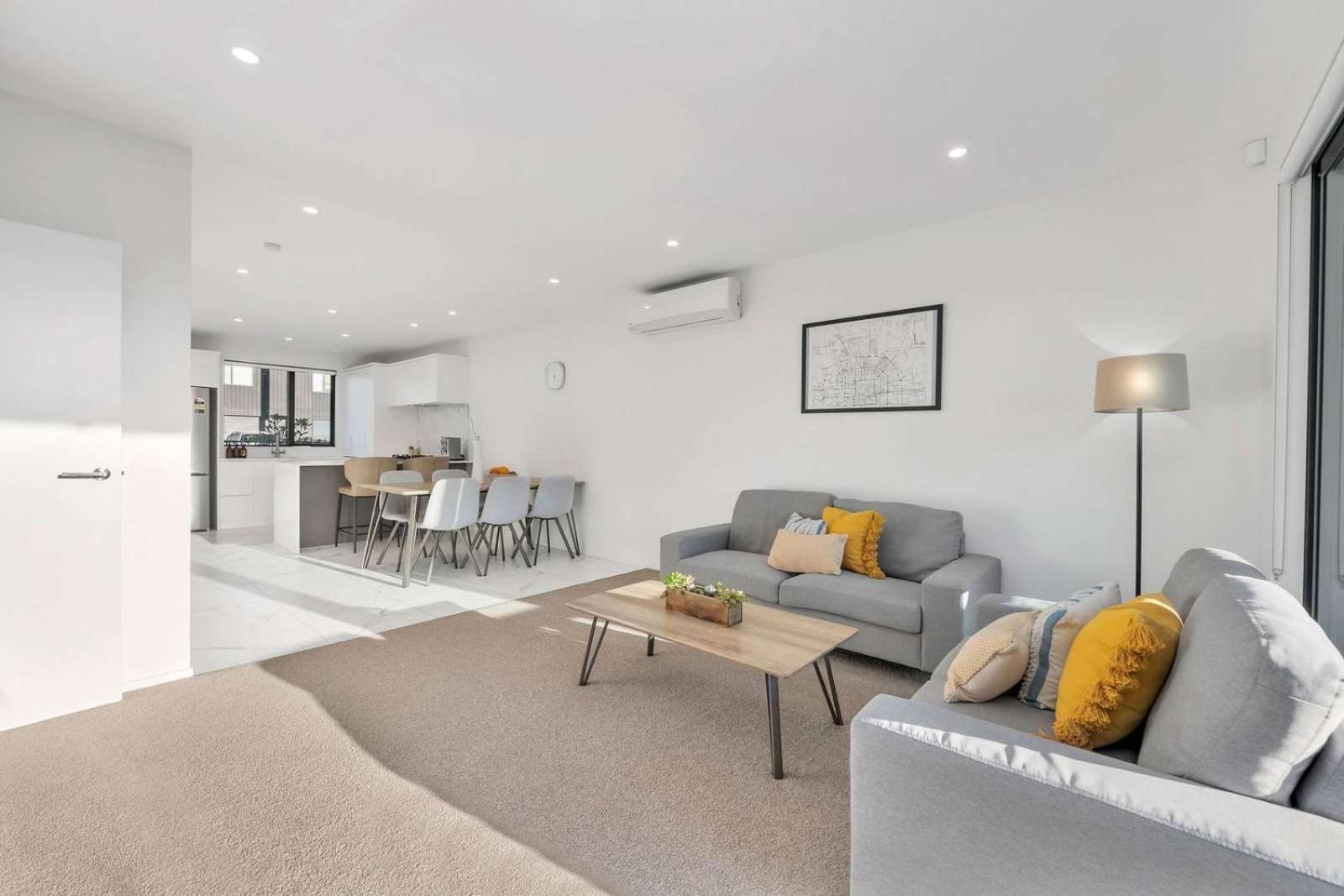 Ln Homestay In Flat Bush オークランド エクステリア 写真
